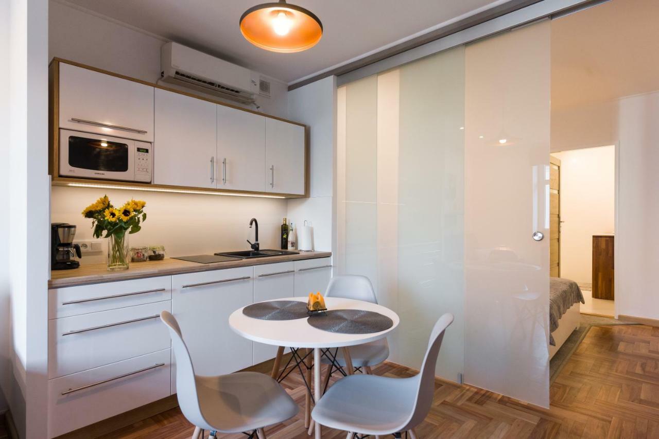 קרקוב Sunflower Apartment מראה חיצוני תמונה